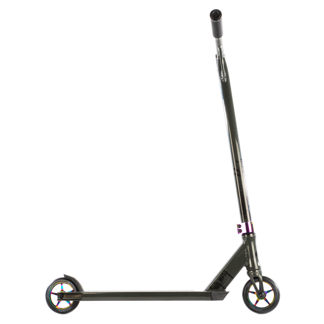 Scooter Versatyl Bloody Mary V2 Neochrome