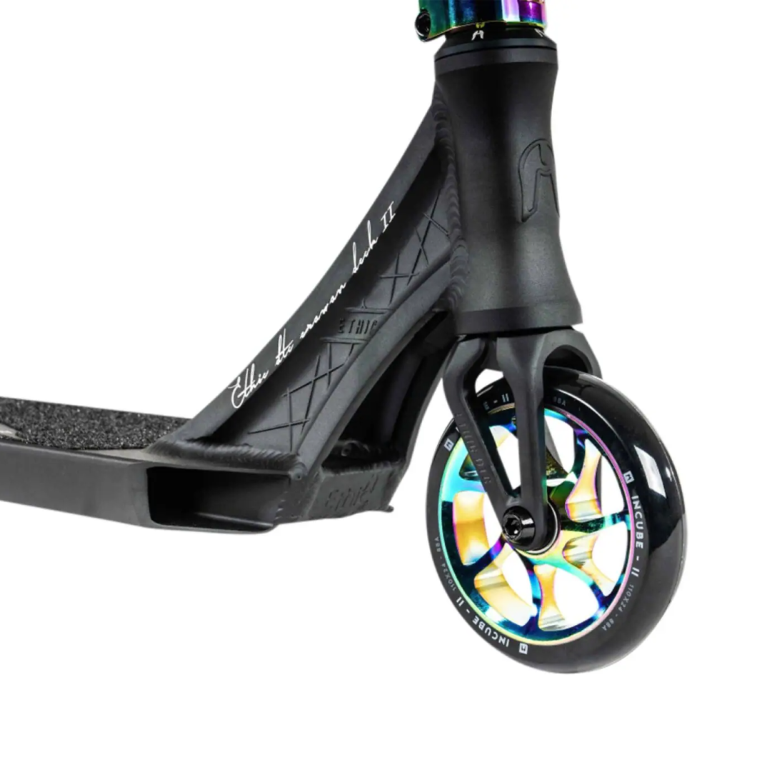 Ethic Erawan V2 Pro Scooter (M - Neochrome)