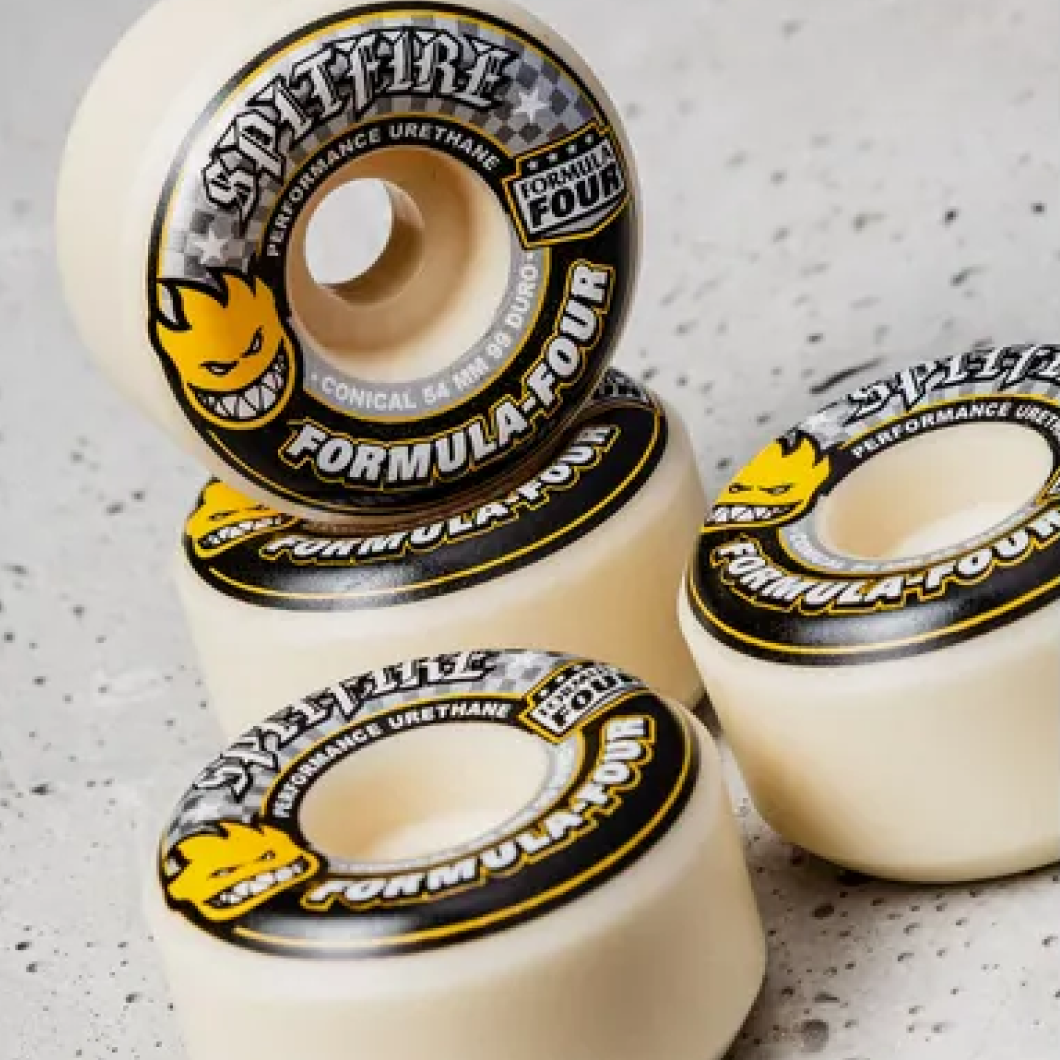 Spitfire Formula Four Conical Wheels (54mm 99a)