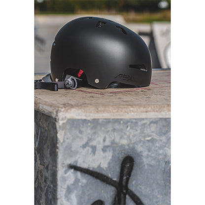 REKD Elite 2.0 Helmet